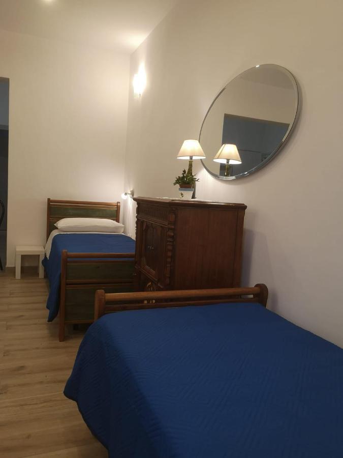 Delcicer Casa Vacanze O Camera Privata 加拉蒂纳 外观 照片