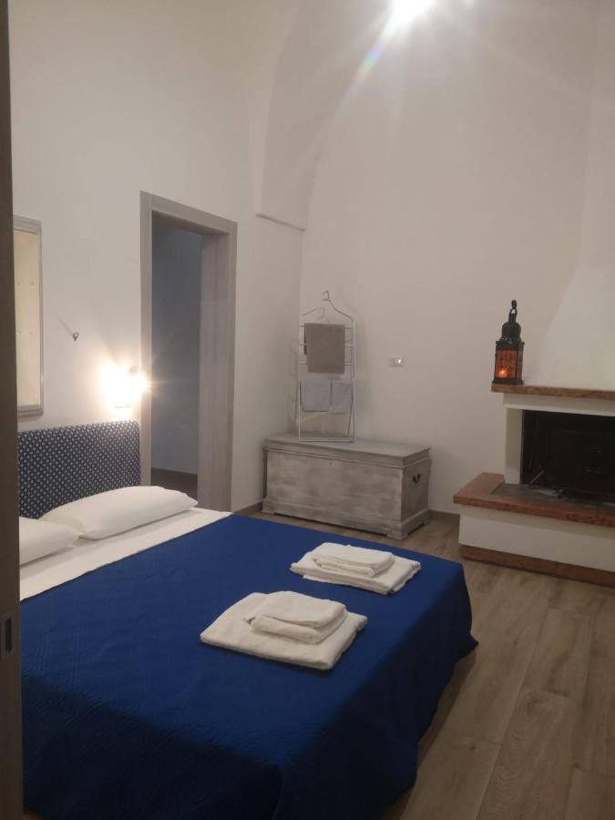 Delcicer Casa Vacanze O Camera Privata 加拉蒂纳 外观 照片