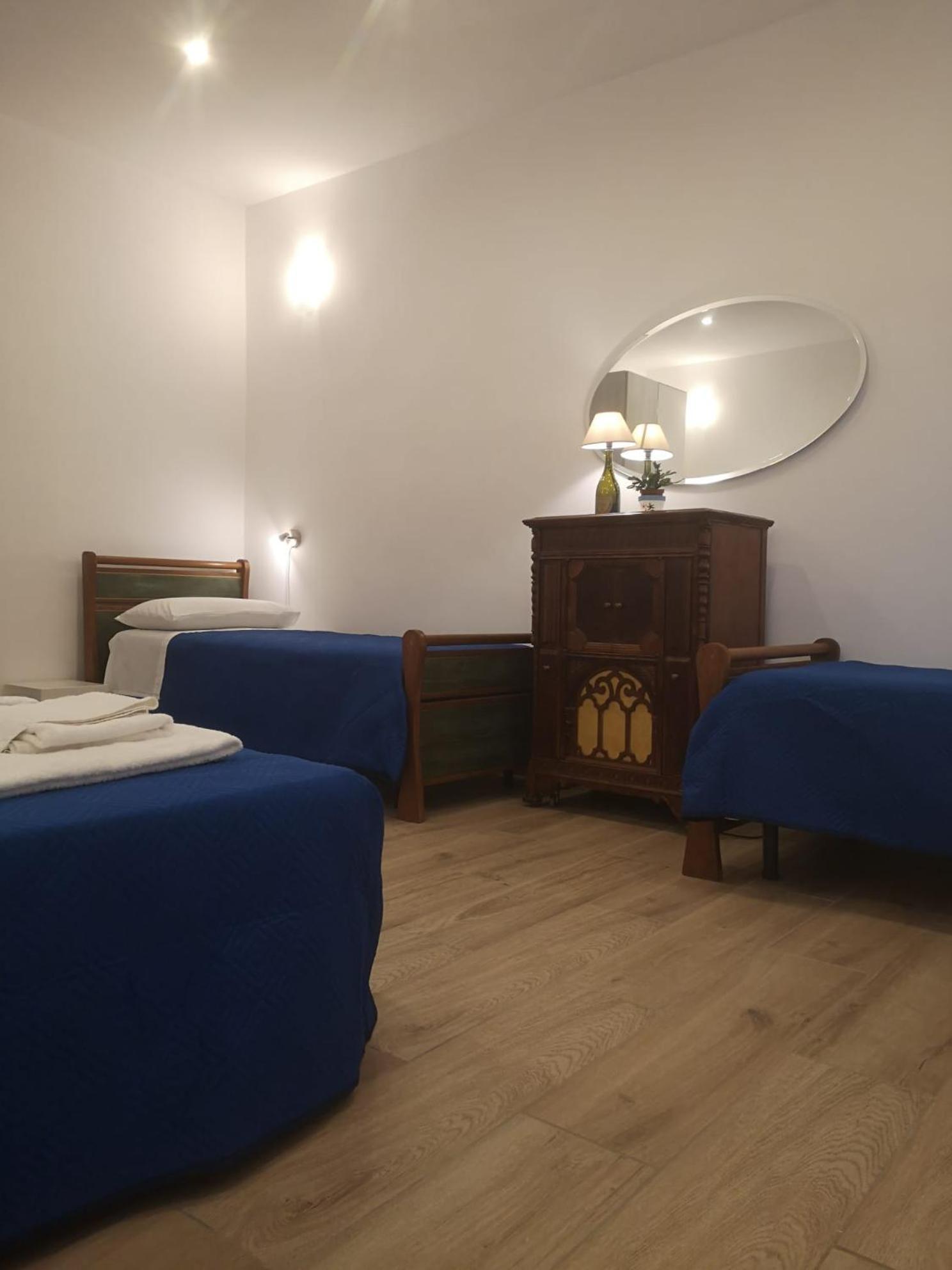 Delcicer Casa Vacanze O Camera Privata 加拉蒂纳 外观 照片